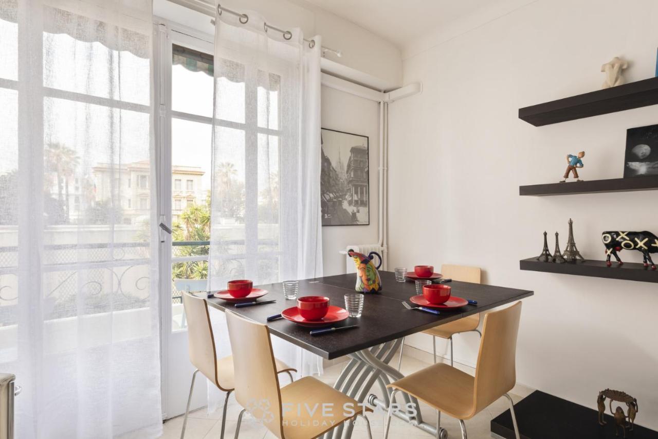 Suite Flora Five Stars Holiday House Nisa Exterior foto