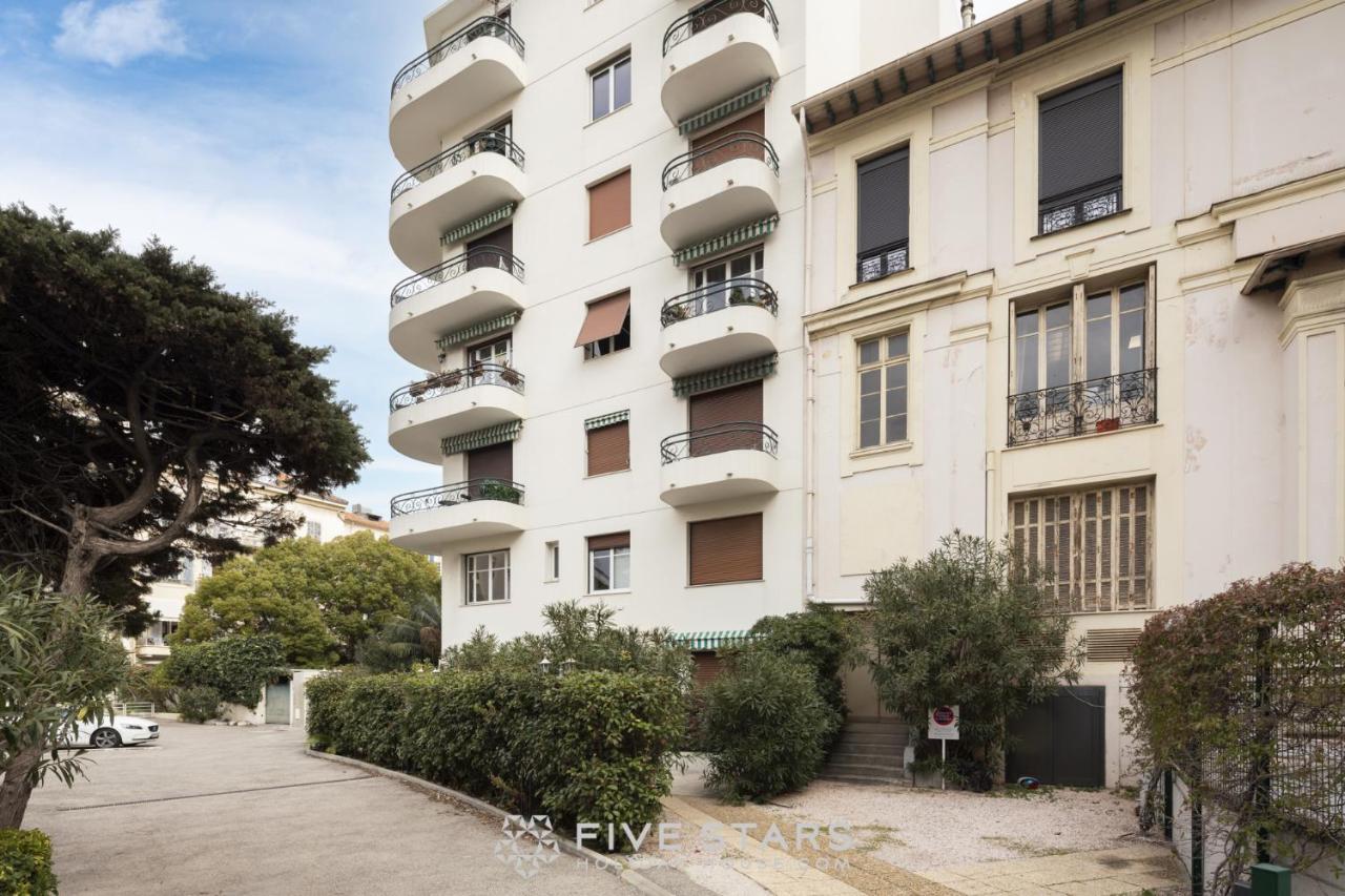 Suite Flora Five Stars Holiday House Nisa Exterior foto